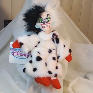 🦹"CRUELLA DE VILLE🦹FROM 101 DALMATIONS NWT RETIRED VGT